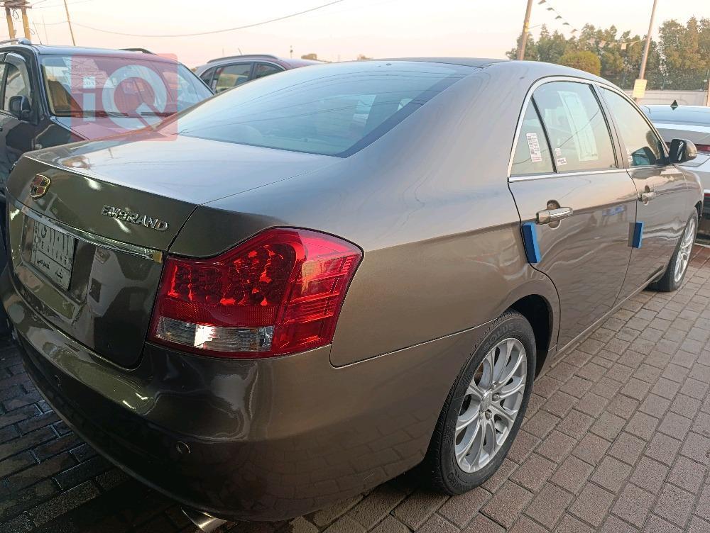 Geely Emgrand 8